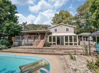 844 Locust Dr, Roanoke, IN 46783