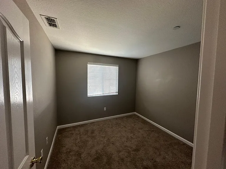1502 Esplanade Cir — Photo 7