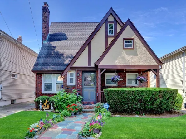 64 Hinsdale Avenue, Floral Park, NY 11001