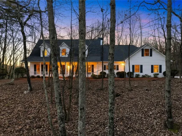 2215 Goldmine Dr, Cumming, GA 30040