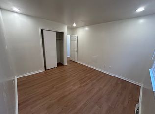 3368 Red Lion Rd, Philadelphia, PA 19114