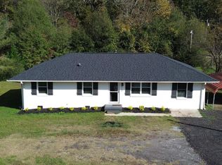 2764 Torrington Rd, Laurens, SC 29360