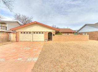7925 NW 40th St, Bethany, OK 73008