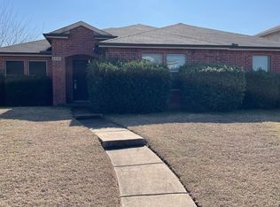 1336 Bumble Bee Dr, Lancaster, TX 75134