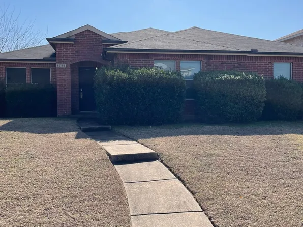 1336 Bumble Bee Dr, Lancaster, TX 75134