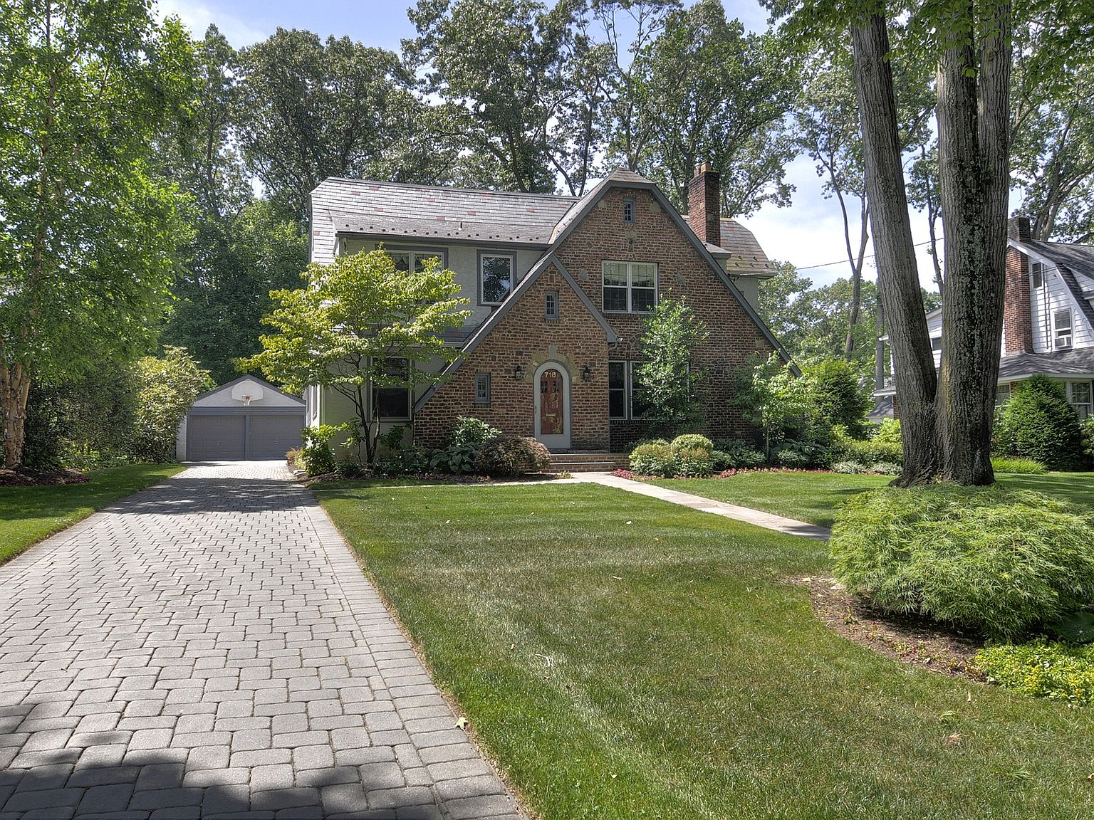 718 Heights Rd, Ridgewood, NJ 07450 | Zillow
