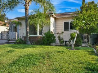 1501 Broadview Dr, Glendale, CA 91208