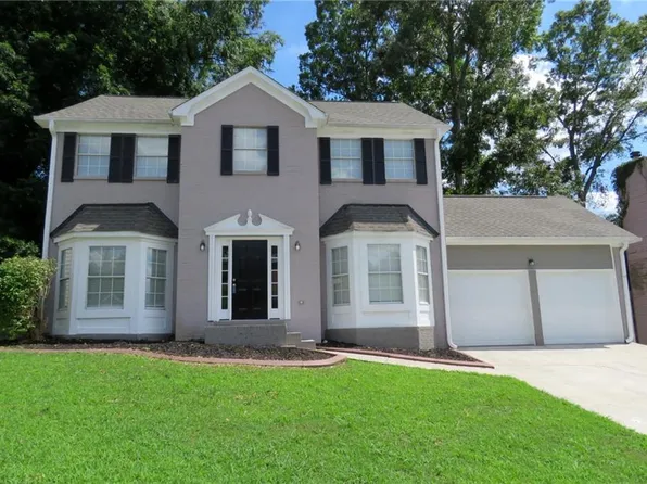 2591 Waterfall Ct, Ellenwood, GA 30294