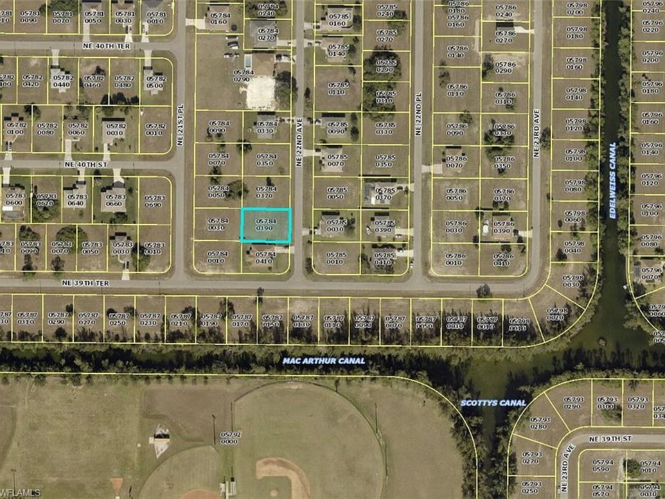 2nd image of 3926 NE 22nd Ave