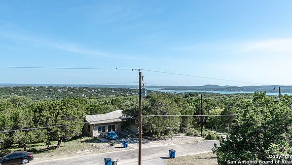 2nd image of 540 Barbara Dr