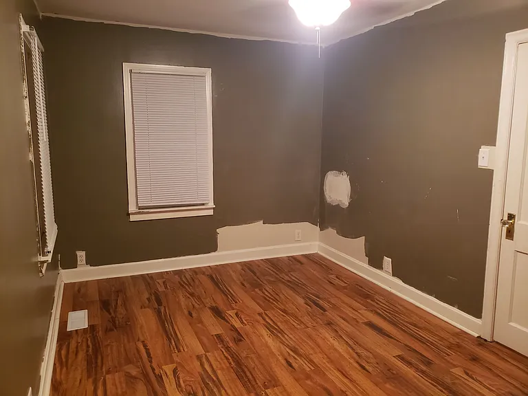2626 W Godman Ave — Photo 10