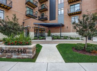 440 Green Bay Rd #506, Highwood, IL 60040