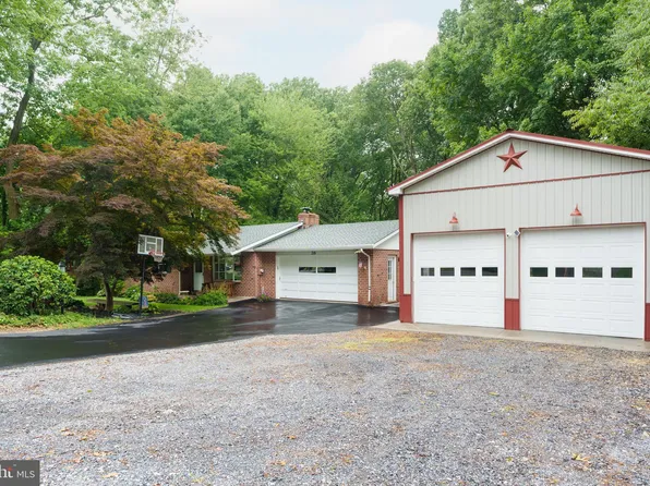 26 Marie Dr, Quarryville, PA 17566