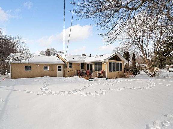 2nd image of 5875 Tennison Dr NE