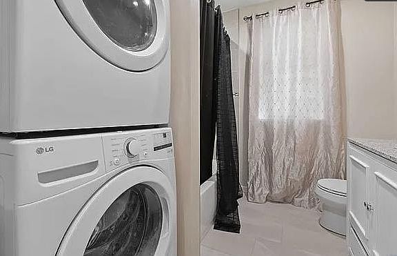 5th image of 74 Millington Ave APT 1