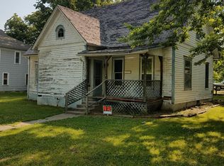 210 N Wood St, Caney, KS 67333