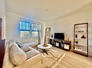 3923 Pyramid Way, Mountain View, CA 94043