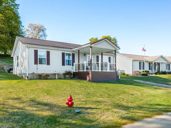 408 N Poplar St, Brownstown, IN 47220