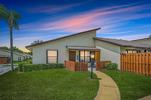 7916 SE Villa Cir Photo 1 7916 SE Villa Cir Photo 1