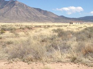 215 Frontier Rd, Carrizozo, NM 88301