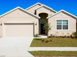 1801 SW 26th Terrace Cpe, Coral, FL 33914