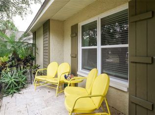 5015 Bridgeport Dr, Safety Harbor, FL 34695