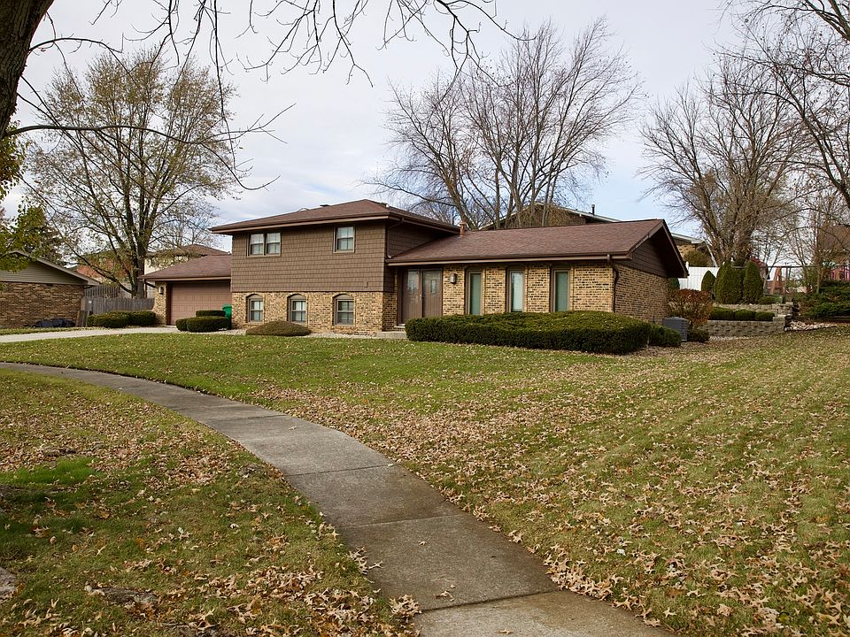 2nd image of 13020 Thistle Ct