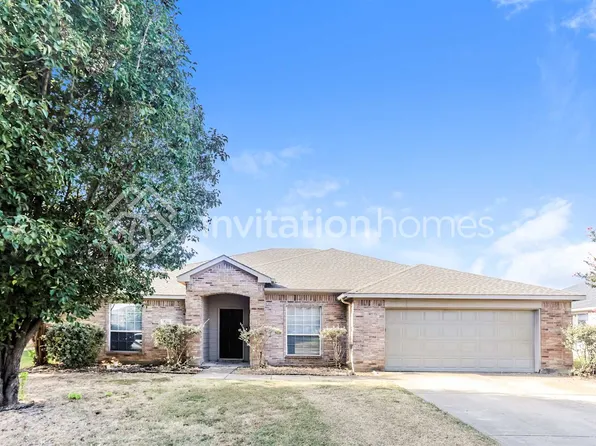 4808 Bluebird Ln, Mansfield, TX 76063