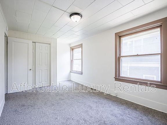 2nd image of 3 Sumner Park Unit 6