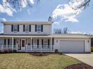 1739 Laura Ln, Port Washington, WI 53074