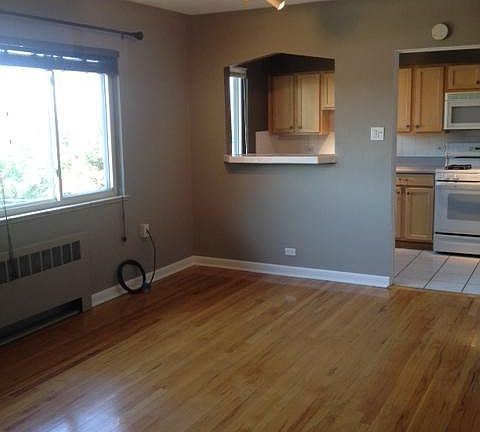 3rd image of 655 N Washington St APT 2C