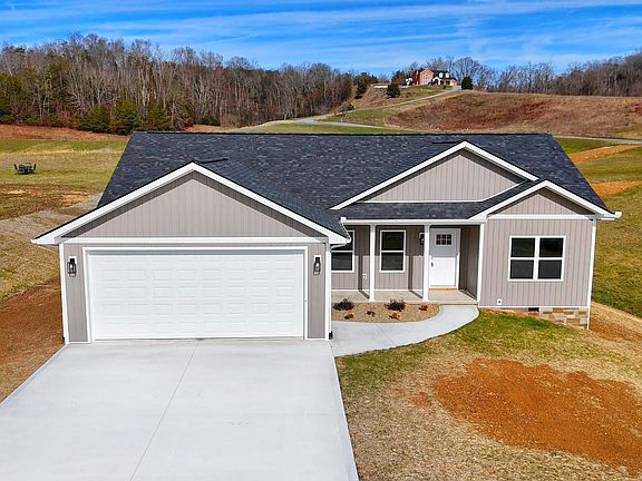 2nd image of 115 Imperial Ct Lot 8