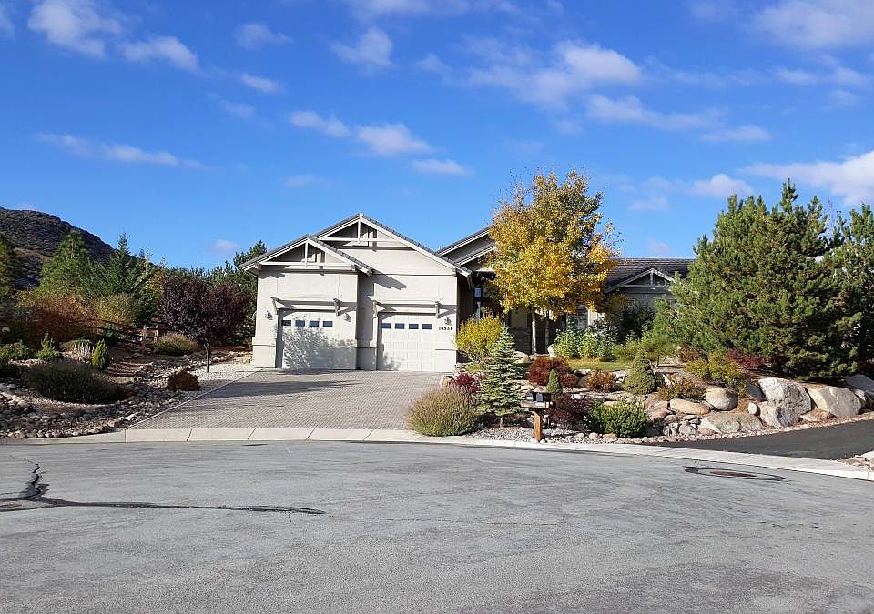 Front view / Last Spring