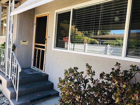 Front door entranceway