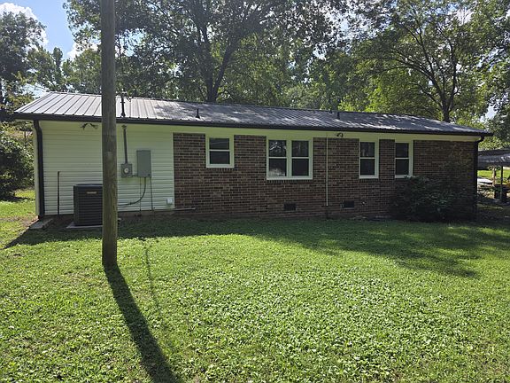 4th image of 117 Oak Park Dr