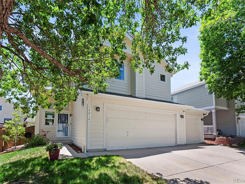 1st image of 2212 Hyacinth Road