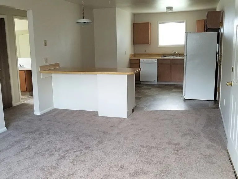 3317 Driftwood Ln — Photo 8