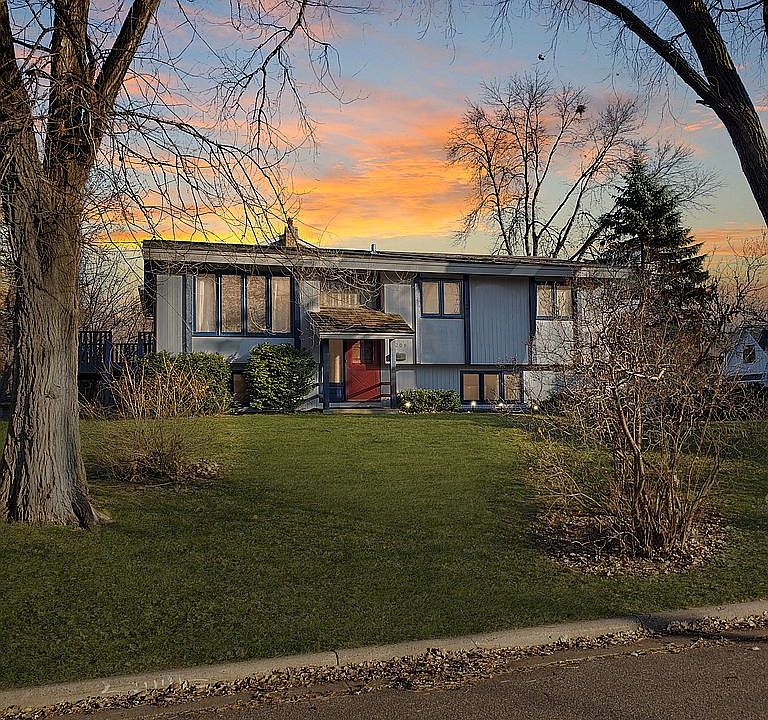 Cozy 3br/2ba Edina Home