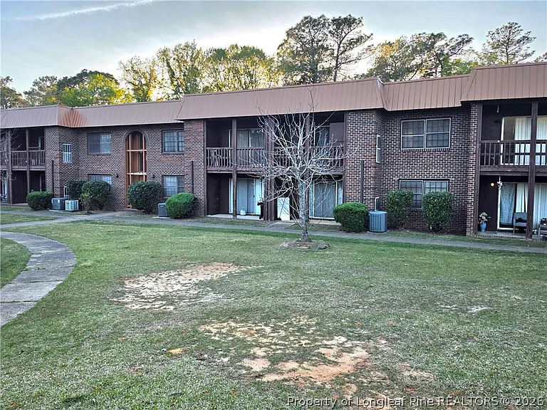 629 Gables Ct — Photo 6