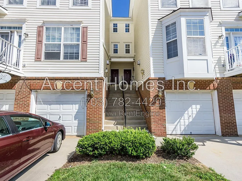13570 Davinci Ln #79