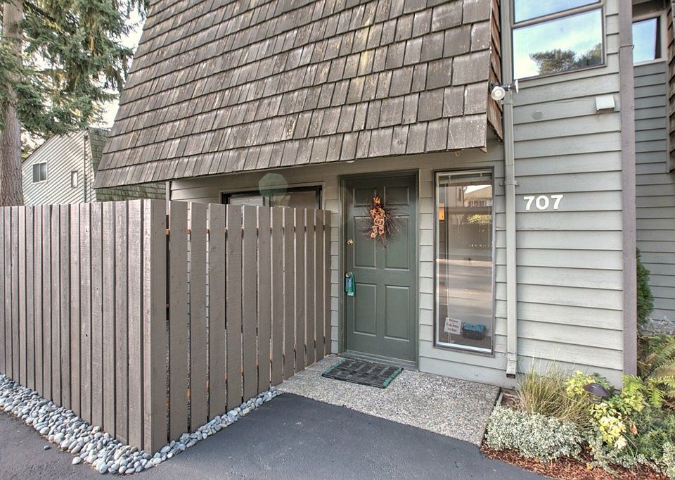 1st image of 707 141st Ln SE #707