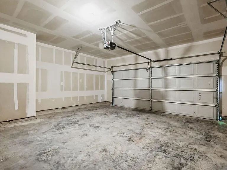 16523 Pine Arrow Dr — Photo 30