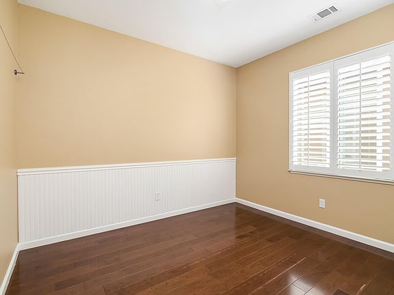 4th image of 1824 Bright Willow Cir
