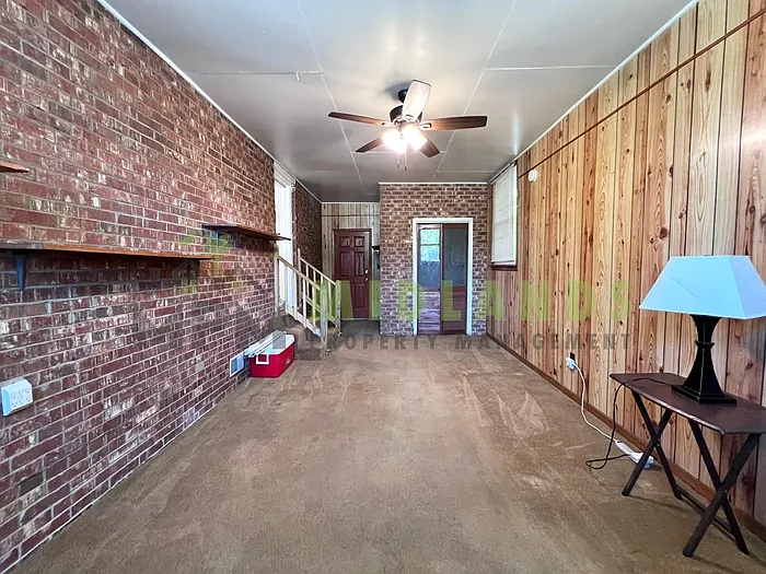 3836 Davies Dr — Photo 15