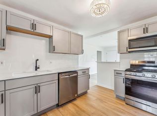 1104 S Kellner Rd, Columbus, OH 43209