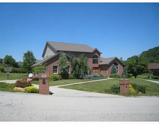 3121 Algonquin Trl photo 1