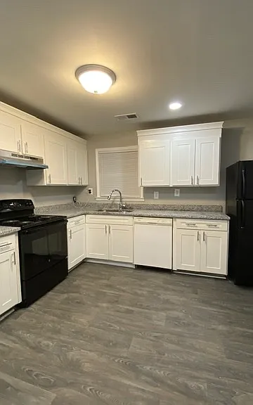 1643 Pinedale Cir NW — Photo 7