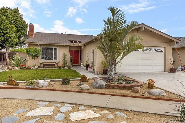 1st image of 1916 N Deer Creek Cir