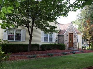 6004 Library Rd, Bethel Park, PA 15102