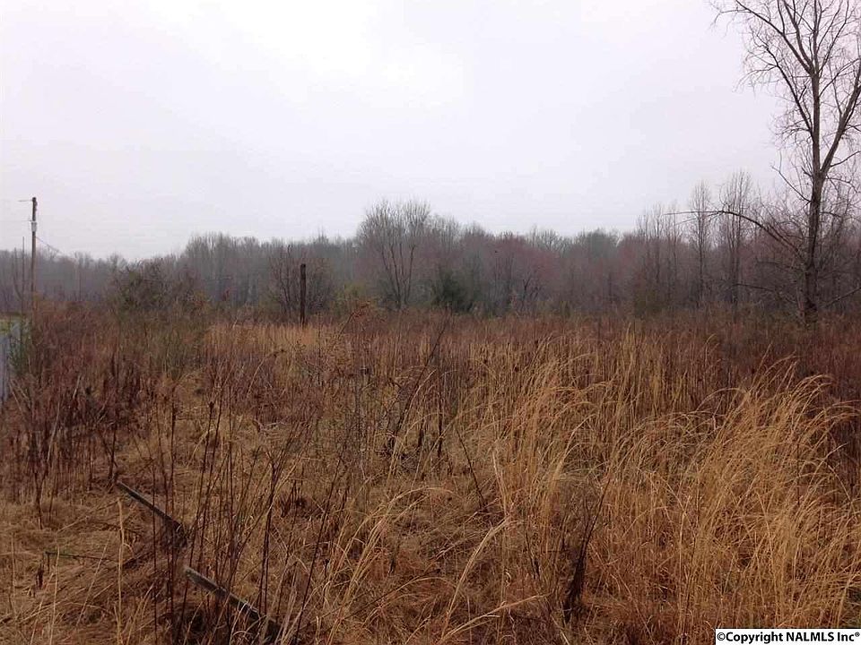 1st image of 340A Priest Ln